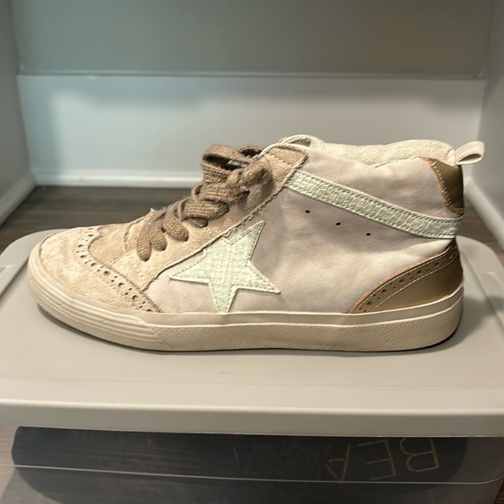 Shu Shop Hightop Star Sneaker